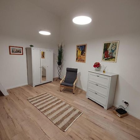 Calm, Artistic Apartment 9Th Distric Central City Budapest Eksteriør bilde